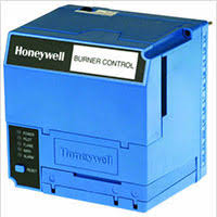 RM7823A1016 New Honeywell Flame Switch with two SPDT outputs